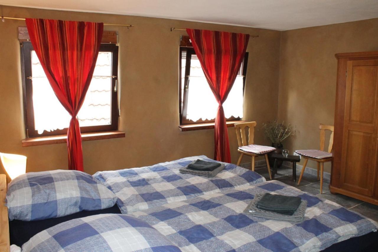 Feriengut Zum Trinkstorch Apartment Leinsweiler Exterior foto